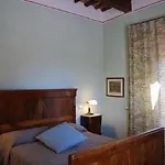 Al Porto Di לינה וארוחת בוקר 3*
